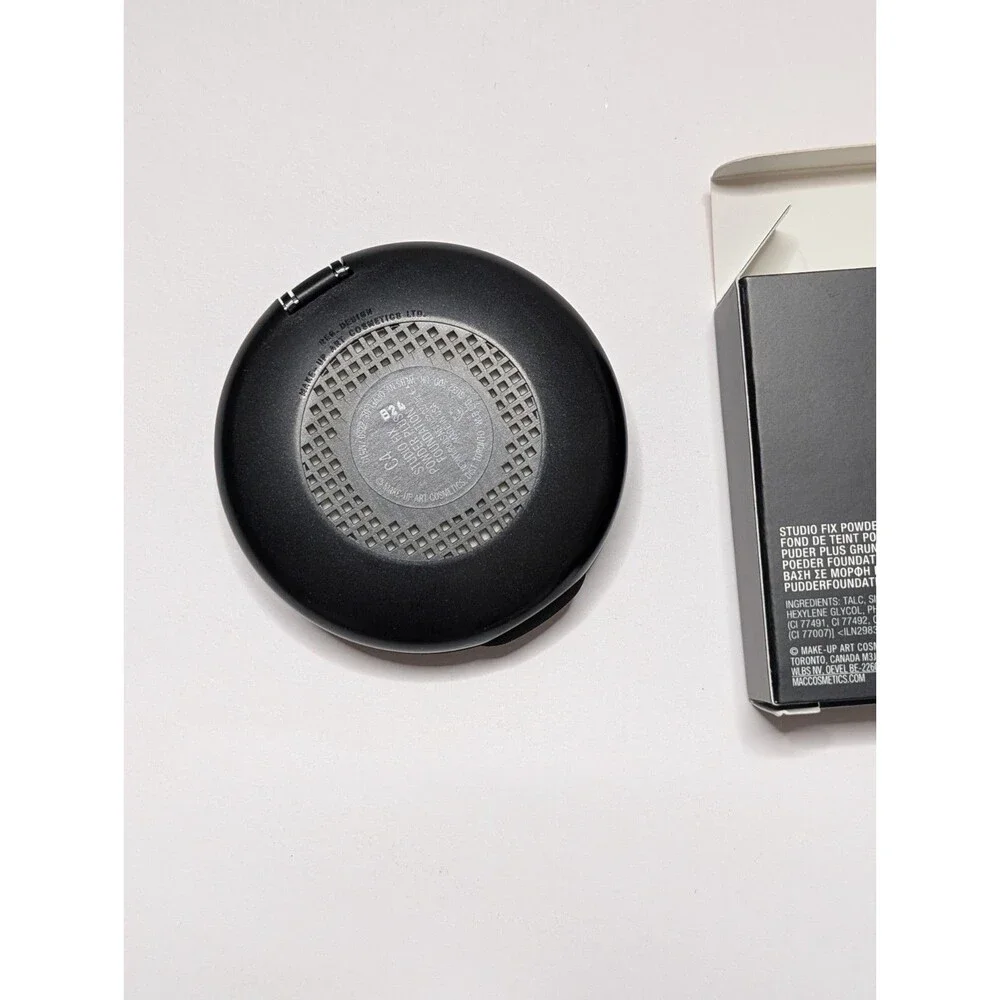 MAC Studio Fix Powder Plus Foundation C4 Original Formula B24